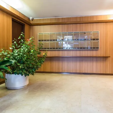 Altido 1br Apt With Terrace, Near Saporiti And
