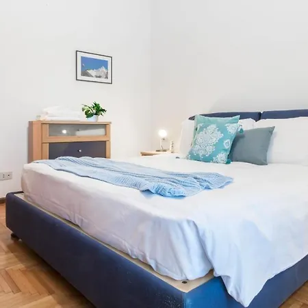 Altido 1br Apt With Terrace, Near Saporiti And アパート
